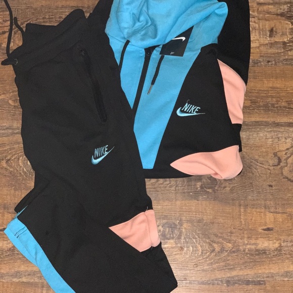nike sweats set